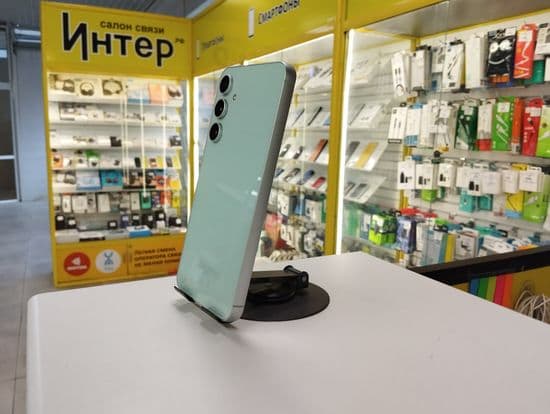 Фото 2: Samsung Galaxy S23 FE 8/256GB по адресу г. Верхняя Салда, ул. Сабурова, 6