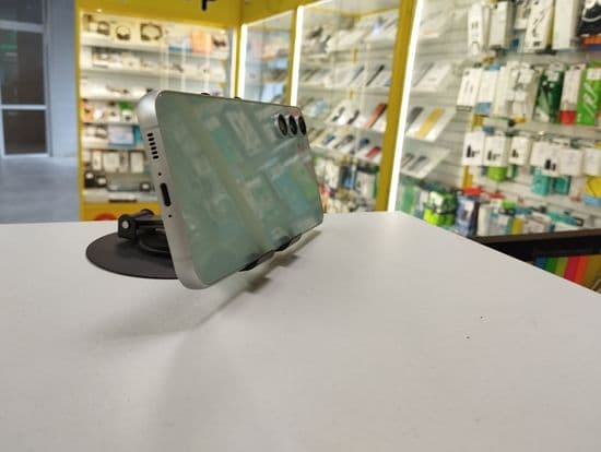 Фото 3: Samsung Galaxy S23 FE 8/256GB по адресу г. Верхняя Салда, ул. Сабурова, 6