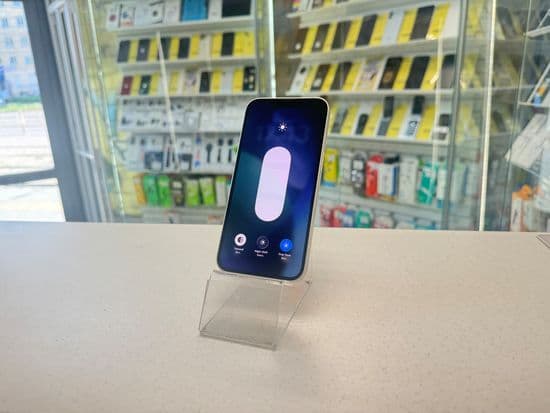 Фото 2: Apple iPhone 13 128GB по адресу г. Нижний Тагил, пр-т Ленинградский, 83а, ост.компл.«Мечта»