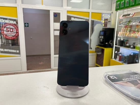 Фото 3: Samsung Galaxy A06 4/128GB по адресу г. Североуральск, ул. Ленина, 31