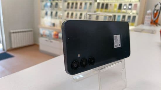 Фото 2: Samsung Galaxy A16 4/128GB по адресу г. Новая Ляля, ул. Розы Люксембург, 69в