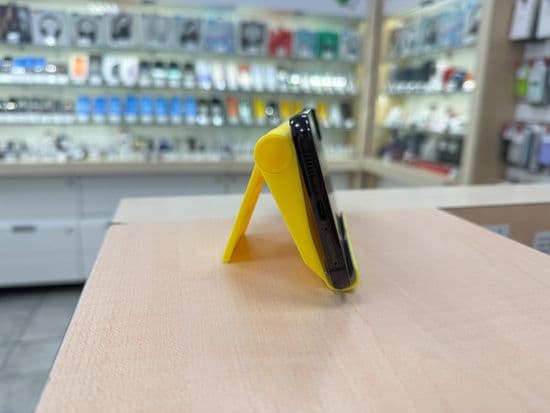Фото 1: Samsung Galaxy S22 Plus 8/256Gb по адресу г. Карпинск, ул. Мира, 65