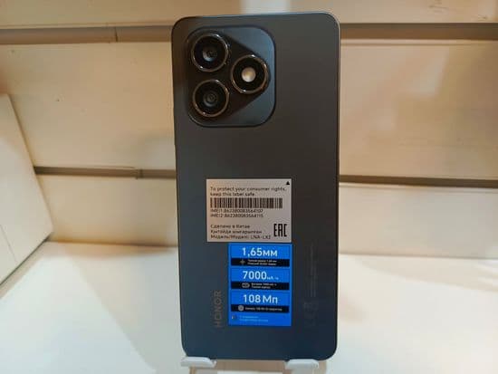 Фото 2: Honor X8d 8/256GB по адресу г. Карпинск, ул. Колхозная, 56