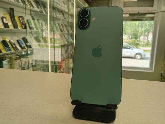 Фото 3: Apple iPhone 16 Plus 128GB по адресу г. Красноуральск, ул. Ленина, 41