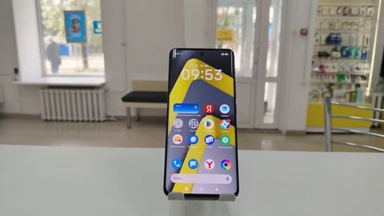 Фото 2: Xiaomi POCO M8 8/256GB по адресу г. Нижний Тагил, пр-т Вагоностроителей, 21