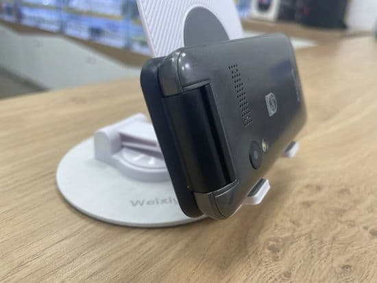 Фото 3: Philips Xenium E2601 по адресу г. Нижний Тагил, ул. Металлургов, 58а
