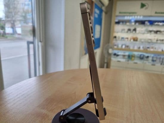 Фото 6: Samsung Galaxy S24 FE 8/256GB по адресу г. Красноуральск, ул. Ленина, 8а
