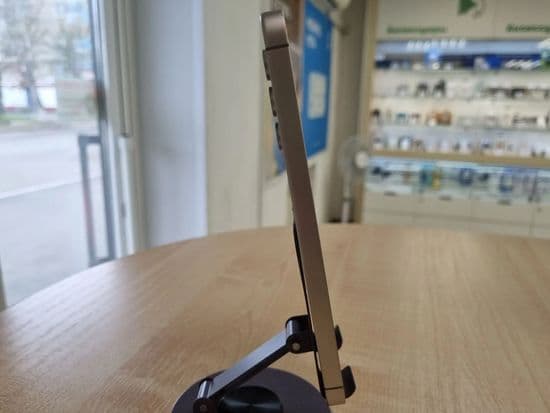 Фото 7: Samsung Galaxy S24 FE 8/256GB по адресу г. Красноуральск, ул. Ленина, 8а