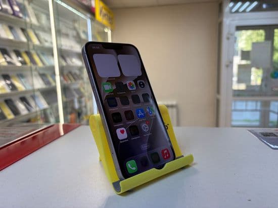Фото 2: Apple iPhone 14 128gb по адресу г. Нижняя Тура, ул. Усошина, 6