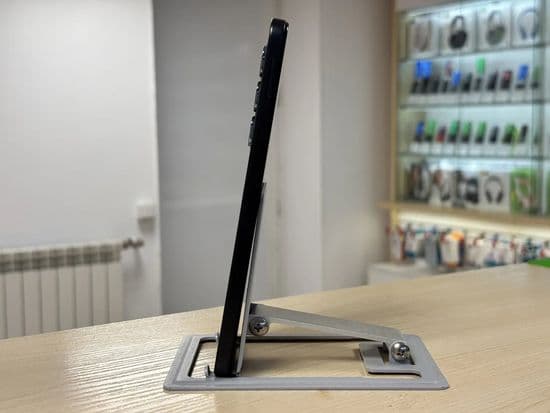 Фото 5: Infinix HOT 60i 4/128GB по адресу г. Нижняя Тура, ул. Усошина, 1