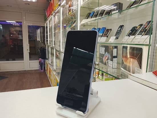 Фото 3: Huawei Nova 13i 8/128GB по адресу г. Нижний Тагил, пр-т Ленина, 10