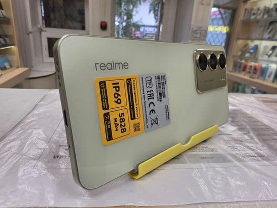Фото 3: Realme C75 8/256GB (золото) по адресу г. Верхняя Тура, ул. Иканина, 90