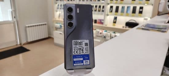 Фото 6: Tecno Camon 40 Pro 8/256GB (чёрный) по адресу г. Новая Ляля, ул. Розы Люксембург, 69в