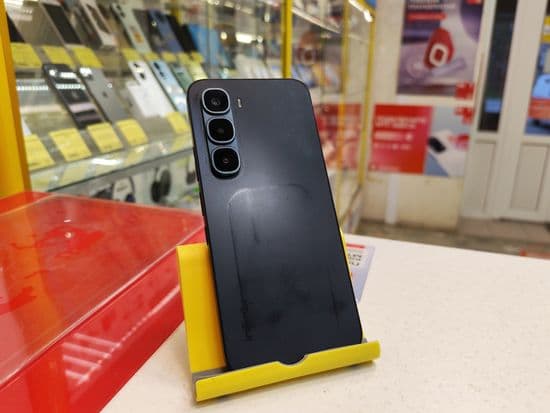 Фото 2: Infinix HOT 60 PRO 8/256GB по адресу г. Верхний Тагил, ул. Ленина, 92