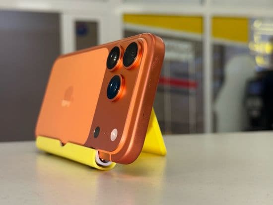 Фото 2: Apple iPhone 17 Pro 256GB по адресу г. Североуральск, ул. Ленина, 31
