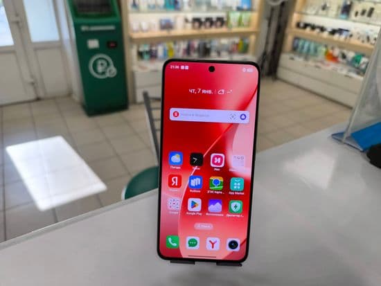 Фото 2: Realme 15 5G 12/512GB по адресу г. Нижний Тагил, ул. Металлургов, 50Б
