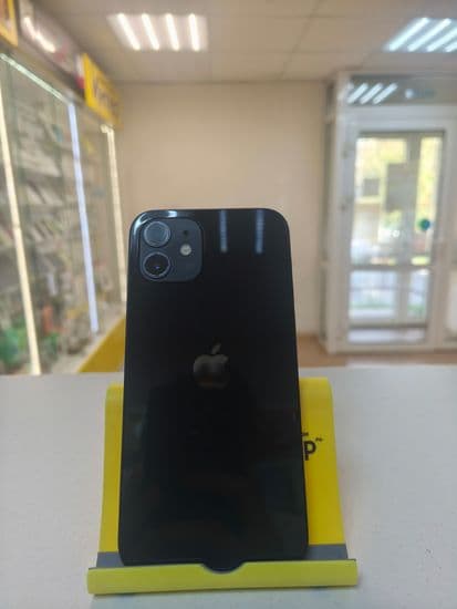 Фото 4: Apple iPhone 12 128GB по адресу г. Нижняя Тура, ул. Усошина, 6