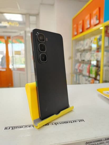 Фото 1: Infinix HOT 60i 4/128GB по адресу г. Артемовский, ул. Свободы, 42