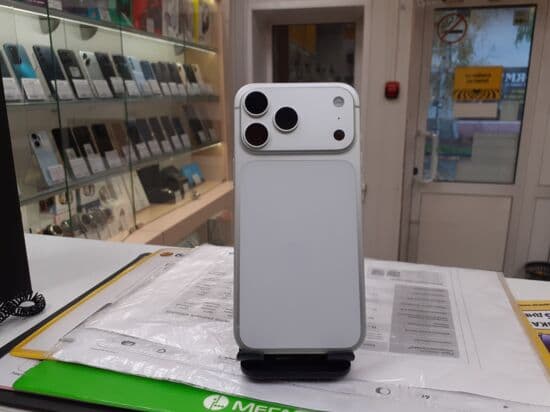 Фото 4: Apple iPhone 17 Pro Max 256GB (Sim+Esim) по адресу г. Верхняя Тура, ул. Иканина, 90