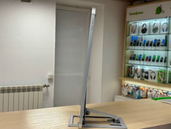 Фото 1: Apple iPad 10.2 (2022) Wi-Fi 64GB A2757 по адресу г. Нижняя Тура, ул. Усошина, 1
