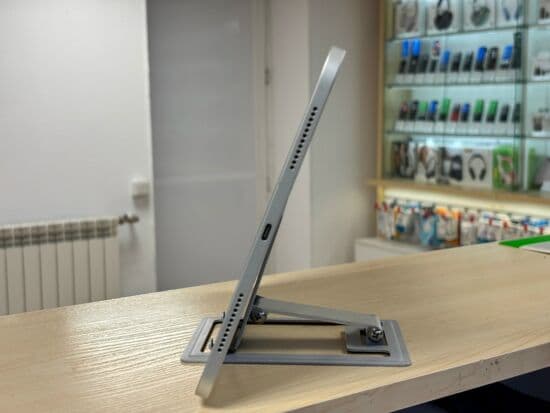 Фото 4: Apple iPad 10.2 (2022) Wi-Fi 64GB A2757 по адресу г. Нижняя Тура, ул. Усошина, 1