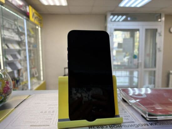 Фото 3: Apple iPhone 13 128GB по адресу г. Нижняя Тура, ул. Усошина, 6
