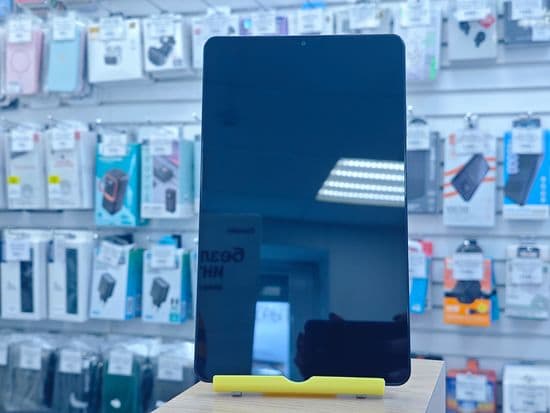 Фото 6: Samsung Galaxy TAB A11 8/128GB LTE (серый) по адресу г. Верхотурье, ул. Карла Маркса, 3а