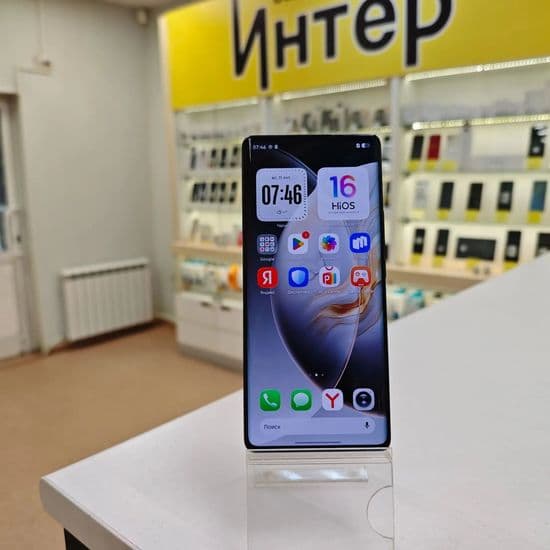 Фото 2: Tecno Camon 30S Pro 8/256GB по адресу г. Новая Ляля, ул. Розы Люксембург, 69в
