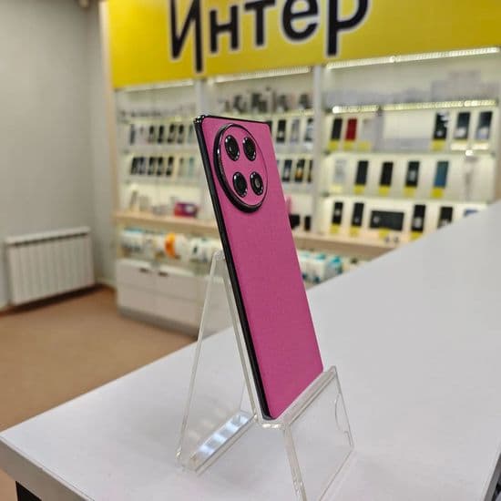 Фото 3: Tecno Camon 30S Pro 8/256GB по адресу г. Новая Ляля, ул. Розы Люксембург, 69в
