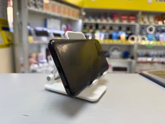 Фото 1: Infinix Smart 6 2/32GB (чёрный) по адресу г. Севастополь, Северная, площадь Захарова, 1Ж, «Новая Ярмарка», пав. 7