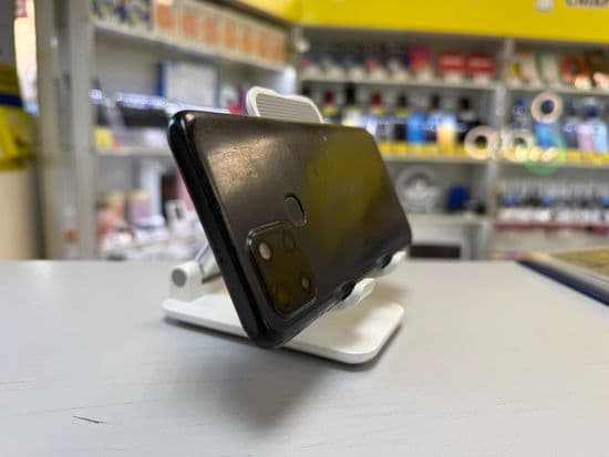 Фото 3: Infinix Smart 6 2/32GB (чёрный) по адресу г. Севастополь, Северная, площадь Захарова, 1Ж, «Новая Ярмарка», пав. 7