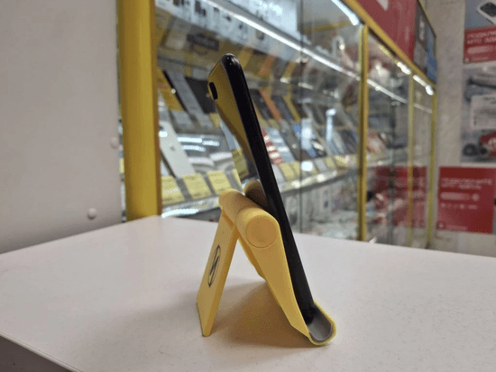 Фото 5: Apple iPhone Xr 64GB по адресу г. Верхний Тагил, ул. Ленина, 92