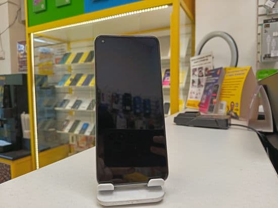 Фото 3: Realme 8 6/128GB по адресу г. Нижний Тагил, пр-т Мира, 71