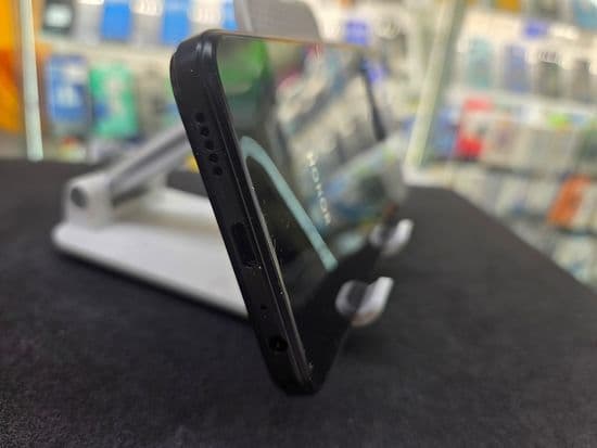 Фото 7: Honor X6 4/64GB (синий) по адресу г.Серов, ул.Ленина,215