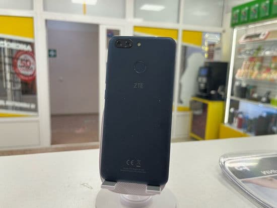 Фото 2: ZTE Blade V9 Vita 3/32GB по адресу г. Североуральск, ул. Ленина, 31