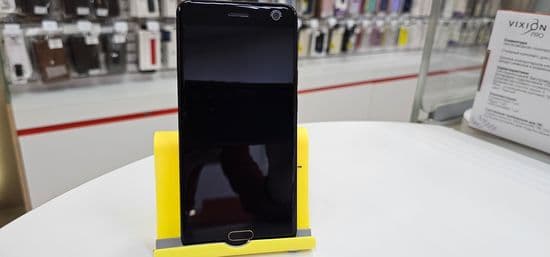 Фото 6: ZTE Blade V8 64GB по адресу г. Нижний Тагил, ул. Металлургов, 58а