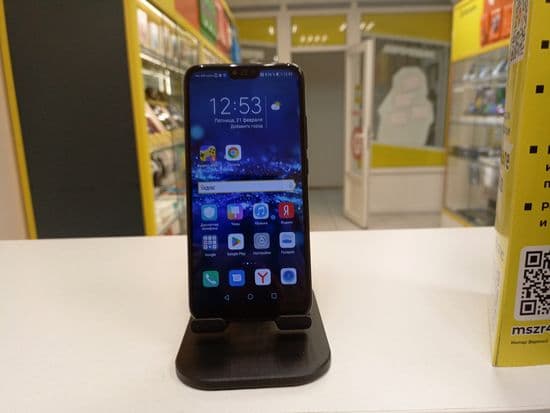 Фото 1: Honor 10 4/64Gb по адресу г.Волчанск, ул.Социалистическая,2а