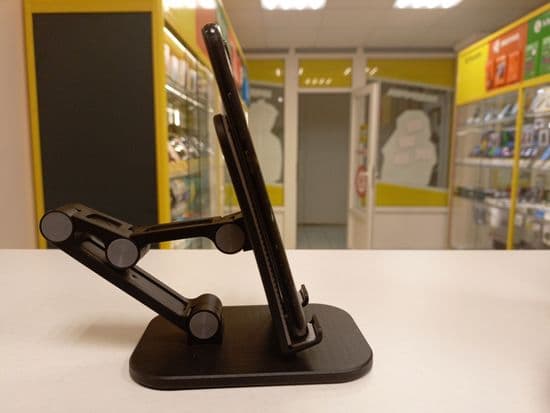 Фото 4: Honor 10 4/64Gb по адресу г.Волчанск, ул.Социалистическая,2а