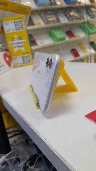 Фото 4: Apple iPhone 11 128Gb по адресу пос.Свободный, ул. Свободы, 38