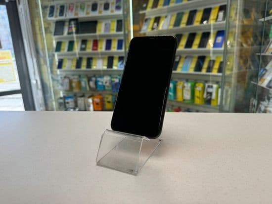 Фото 4: Apple iPhone 11 128Gb по адресу Нижний Тагил, ул. Садовая, д. 2