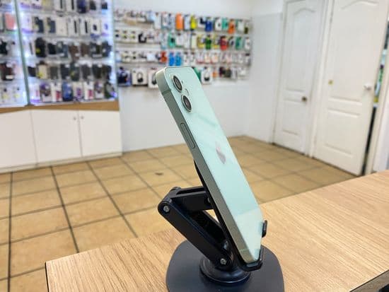 Фото 2: Apple iPhone 12 128GB по адресу г. Нижний Тагил, ул. Садовая, 2