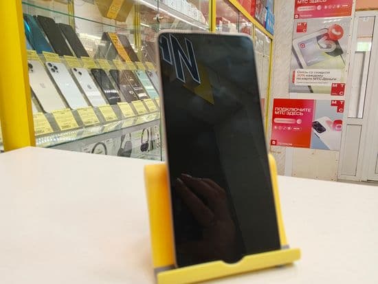Фото 4: Realme 13+ 5G 12/256GB по адресу г. Верхний Тагил, ул. Ленина, 92