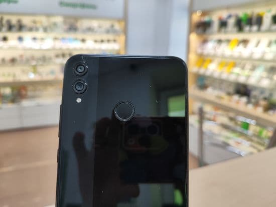 Фото 2: Honor 8X 4/64Gb по адресу г. Кировград, ул. Свердлова, 70