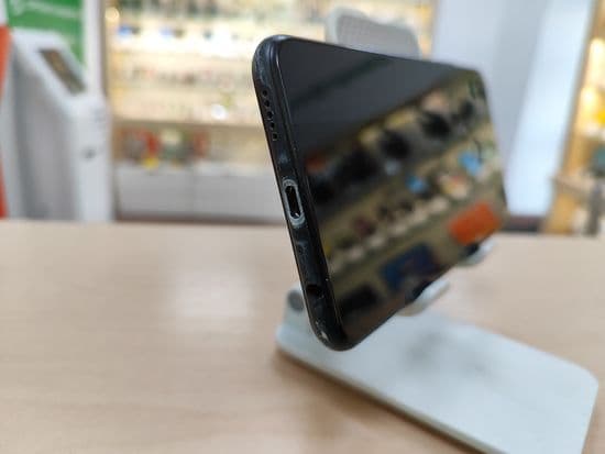 Фото 7: Honor 8X 4/64Gb по адресу г. Кировград, ул. Свердлова, 70