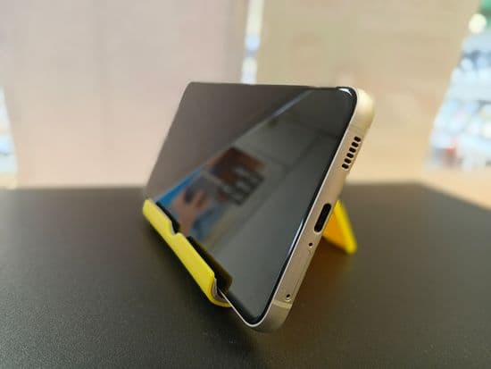 Фото 1: Samsung Galaxy S21 FE 8/256Gb по адресу г. Красноуральск, ул. Ленина, 8а