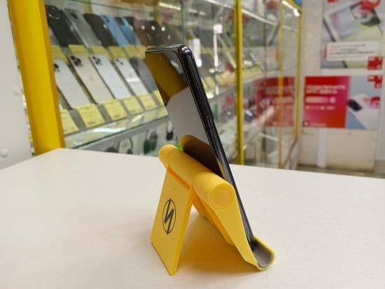 Фото 3: Samsung Galaxy S21 5G 8/128GB по адресу г. Верхний Тагил, ул. Ленина, 92