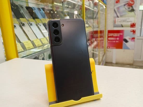 Фото 4: Samsung Galaxy S21 5G 8/128GB по адресу г. Верхний Тагил, ул. Ленина, 92