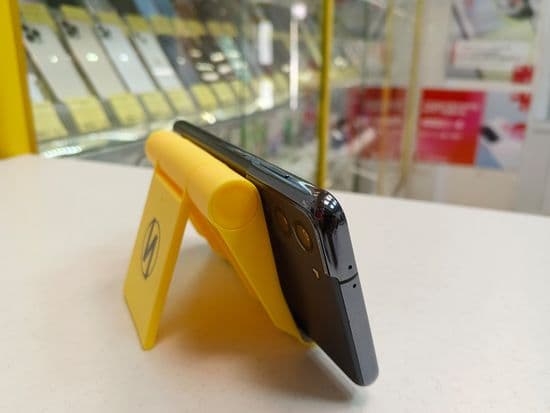 Фото 6: Samsung Galaxy S21 5G 8/128GB по адресу г. Верхний Тагил, ул. Ленина, 92