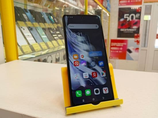 Фото 7: Tecno Spark 20 Pro 8/256GB (чёрный) по адресу г. Верхний Тагил, ул. Ленина, 92