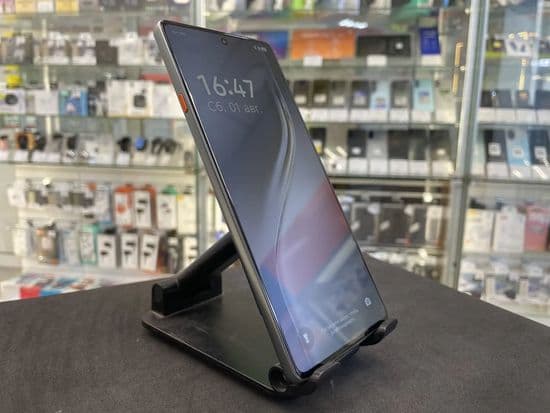 Фото 5: Tecno Camon 40 8/256GB (чёрный) по адресу г. Серов, ул. Ленина, 128